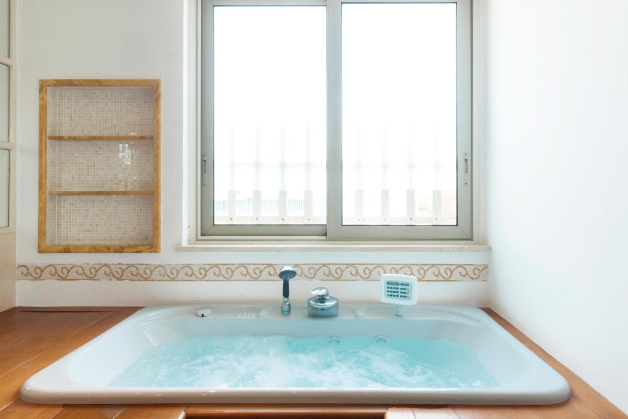 Ostia Holiday Boutique Spa Екстериор снимка